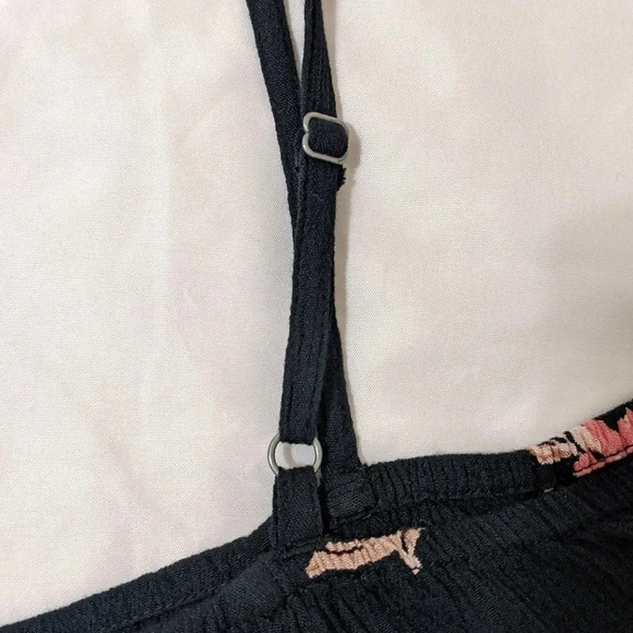 Billabong Summer Nights Top Floral Print, Color Black Size M - Picture 8 of 12